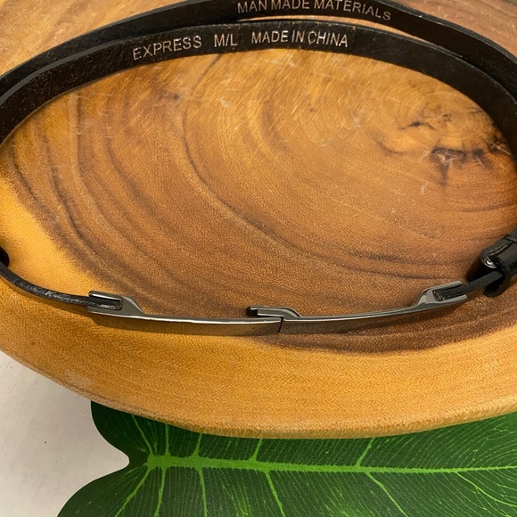 Express Mini Thin Belt Adjustable size M/L - Picture 2 of 5